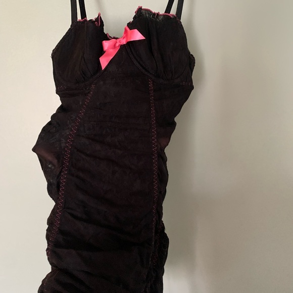 Victoria’s Secret black mesh and lace lingerie. - Picture 2 of 5